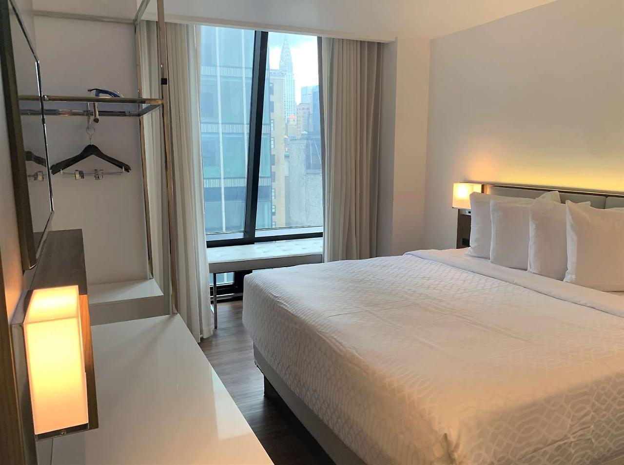 Best Western Premier Empire State Hotel ニューヨーク エクステリア 写真