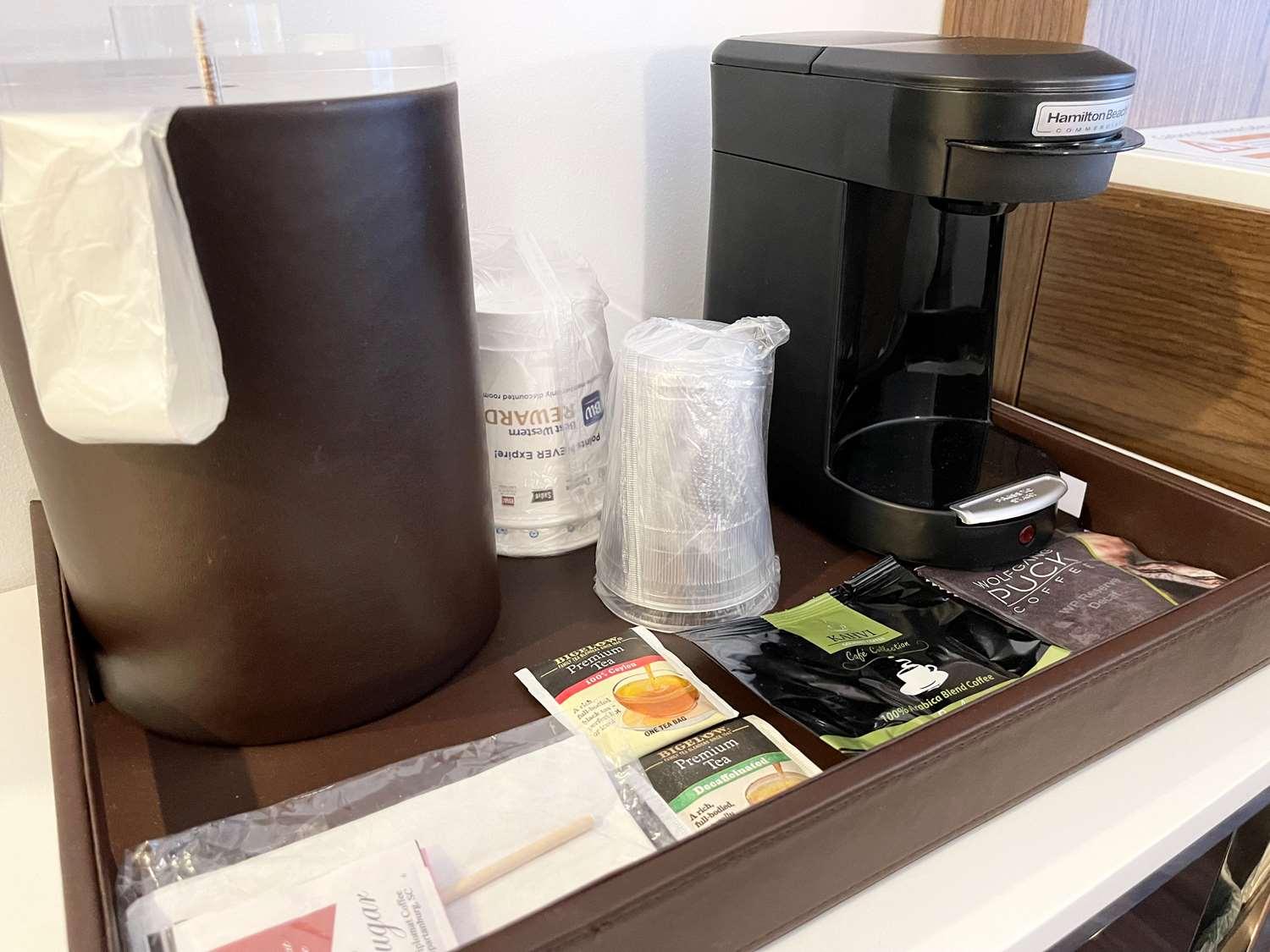 Best Western Premier Empire State Hotel ニューヨーク エクステリア 写真