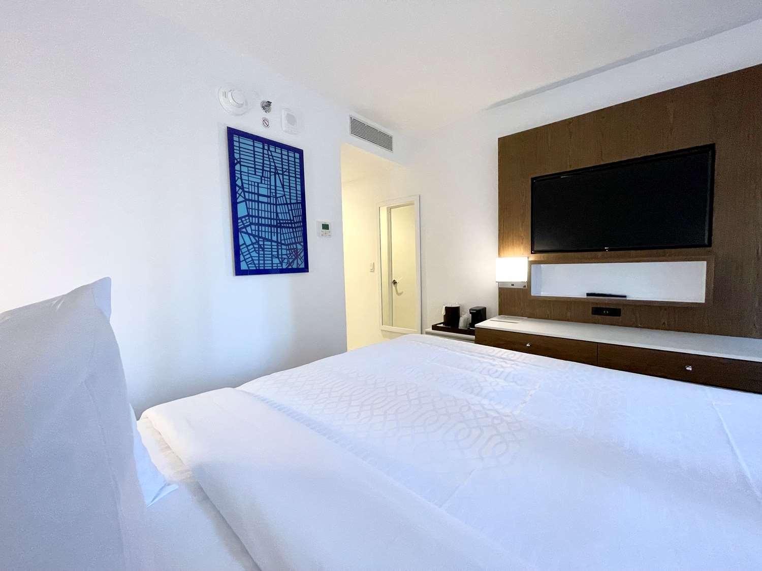 Best Western Premier Empire State Hotel ニューヨーク エクステリア 写真